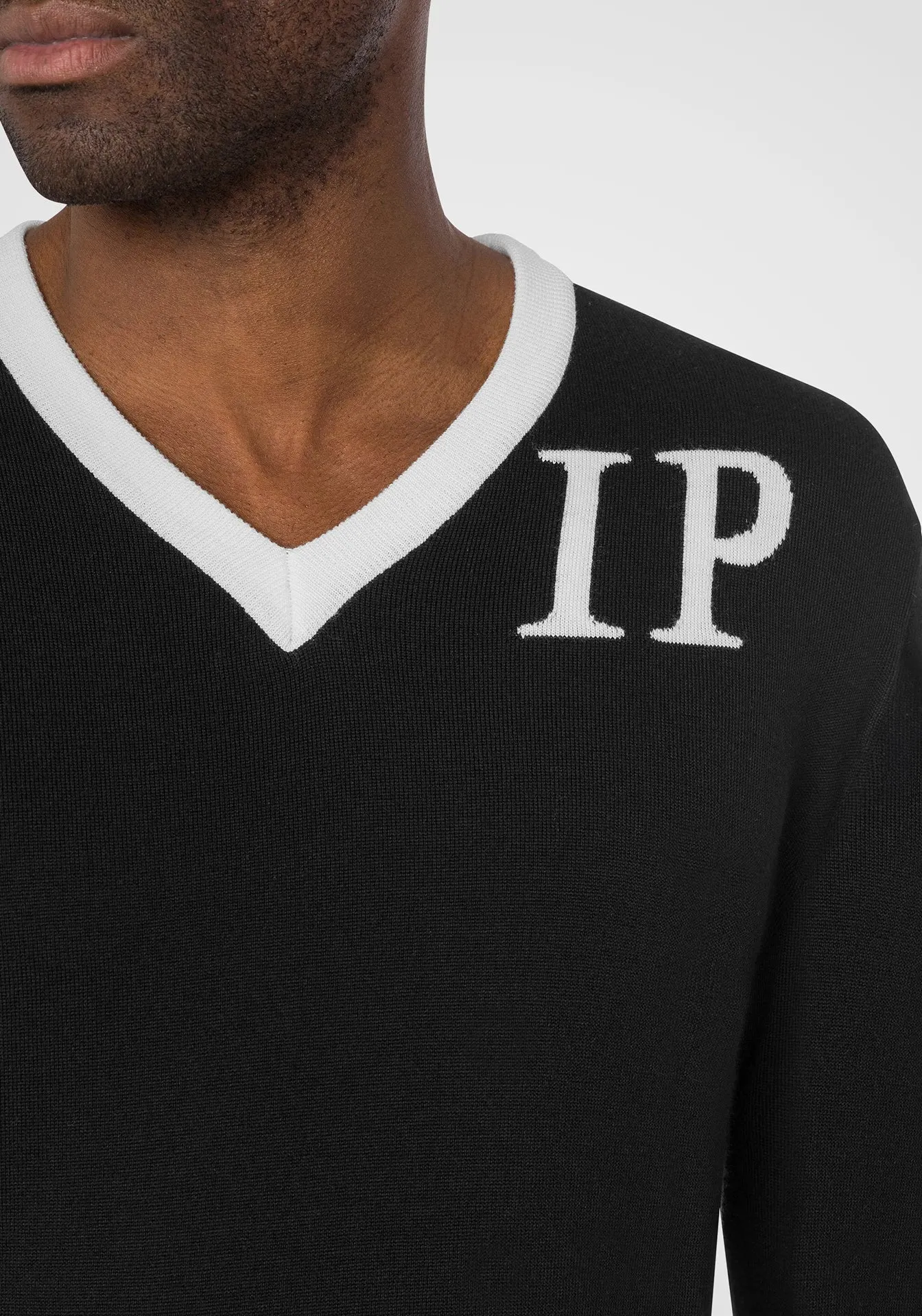 Wool Pullover